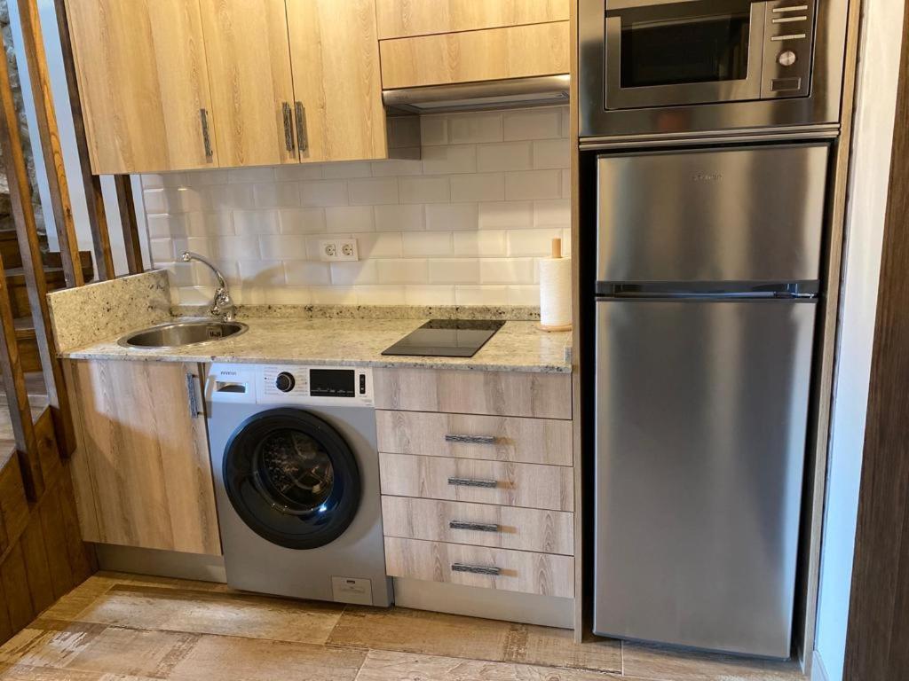 Apartamentos Rurales Playas De Niembro Llanes Eksteriør billede